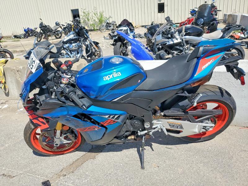 2026 Aprilia RSV4 1100