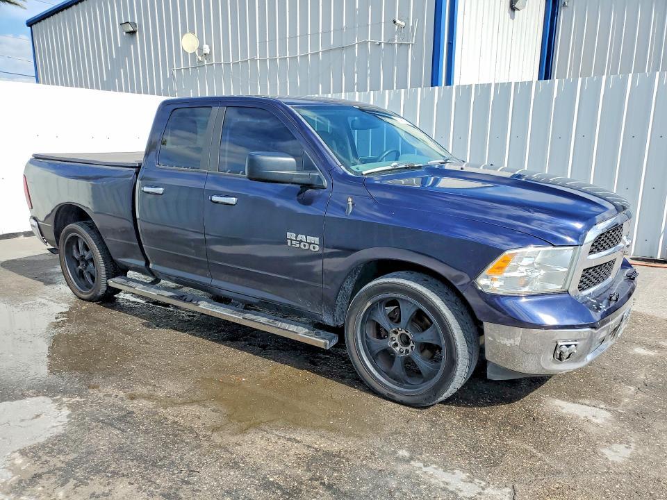 2015 Dodge RAM 1500 SLT