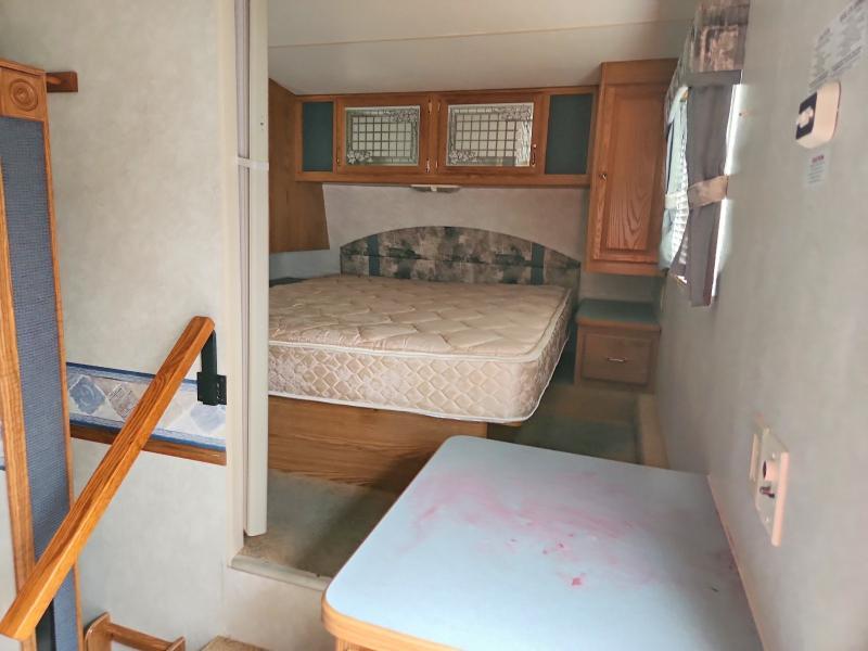 2003 Fleetwood Wilderness Camper