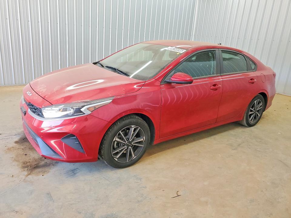 2023 KIA Forte lxs