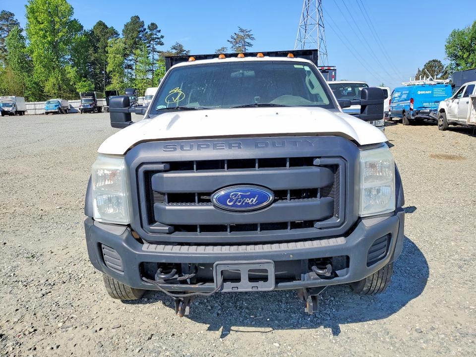 2014 Ford F450 Super Duty Flatbed Truck