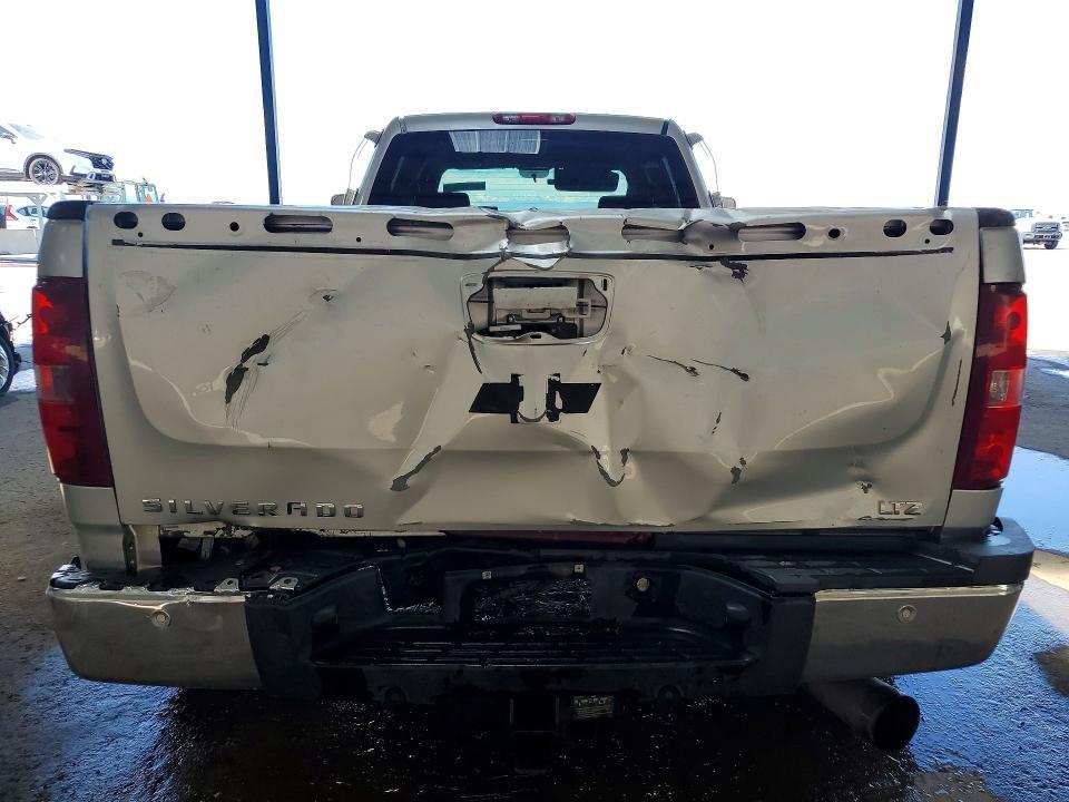 2014 Chevrolet Silverado K3500 LTZ