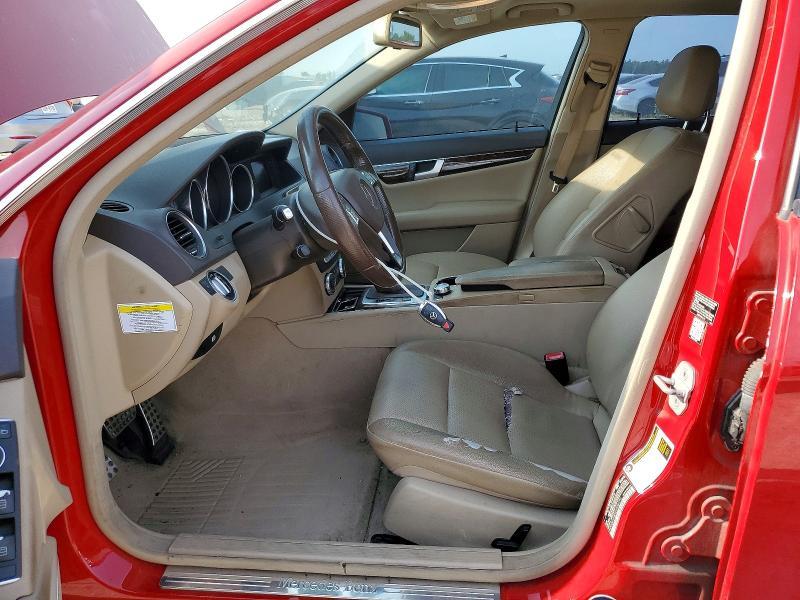 2014 Mercedes-Benz C 250