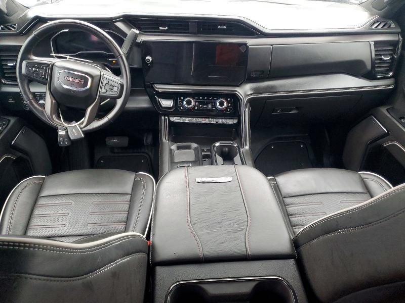 2024 GMC Sierra K2500 AT4X