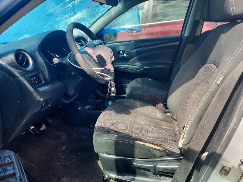 2017 Nissan Versa 1.6 sv