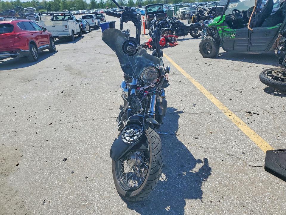 2013 Harley-Davidson Fxdb Dyna Street BOB