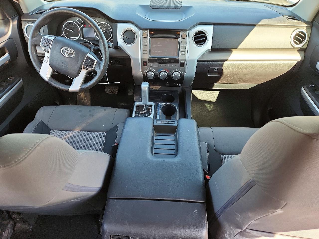 2016 Toyota Tundra Crewmax SR5