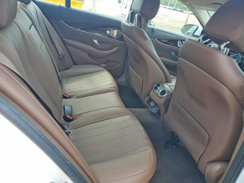 2017 Mercedes-Benz E 300