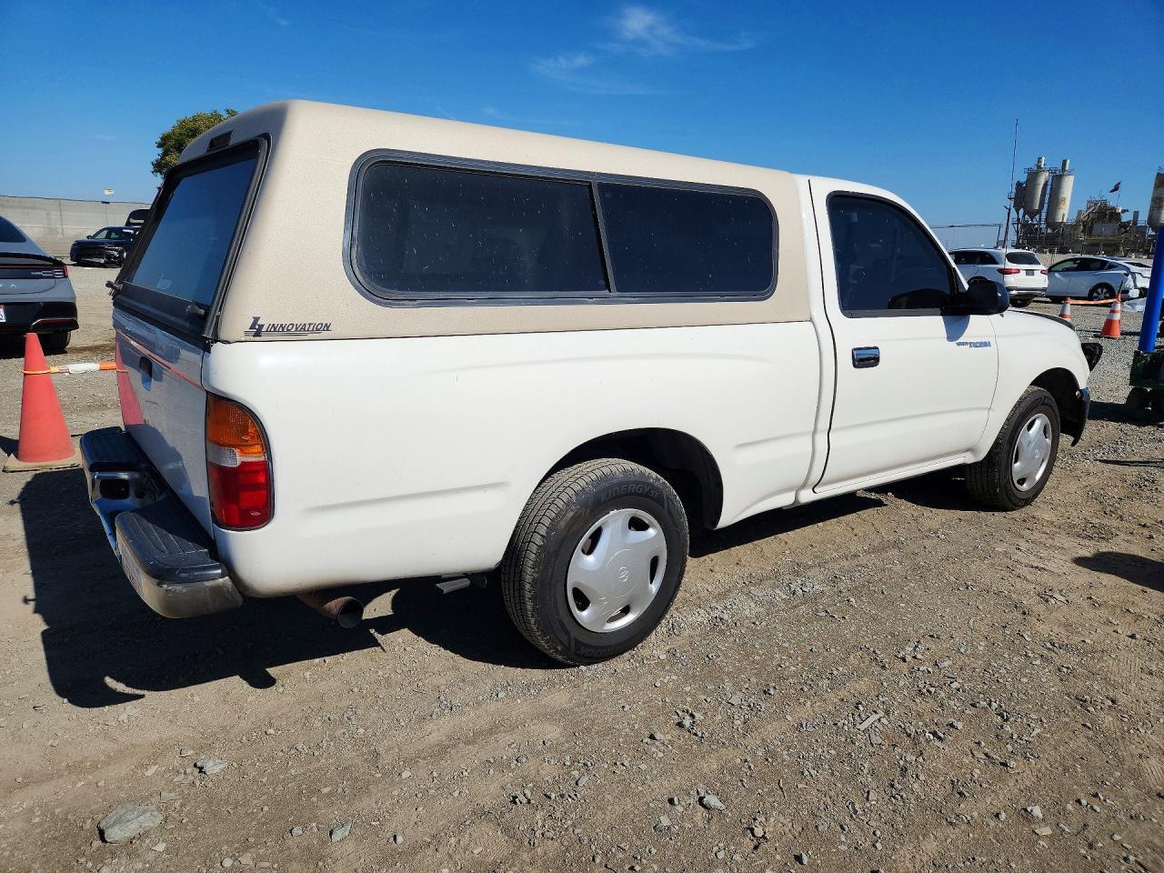 2000 Toyota Tacoma Base