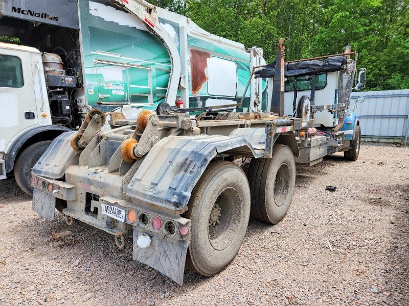 2022 Peterbilt 348 ROLL-OFF Container Truck