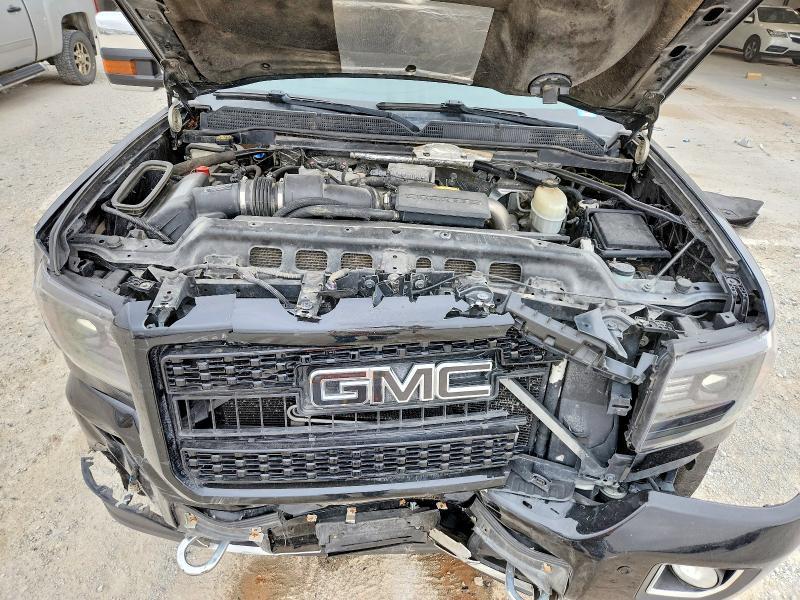 2017 GMC Sierra K2500 Denali