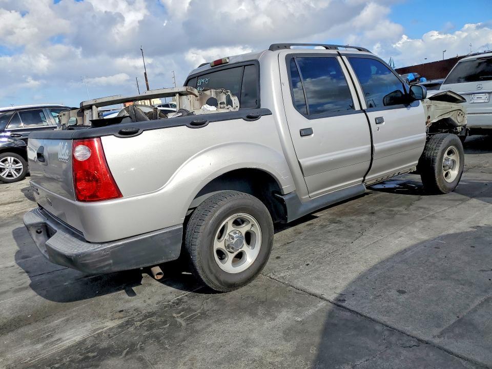 2004 Ford Explorer Sport Trac