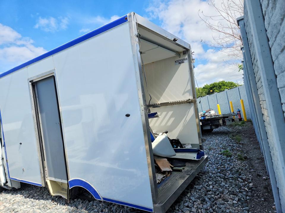 2020 Ford Transit Delivery Truck