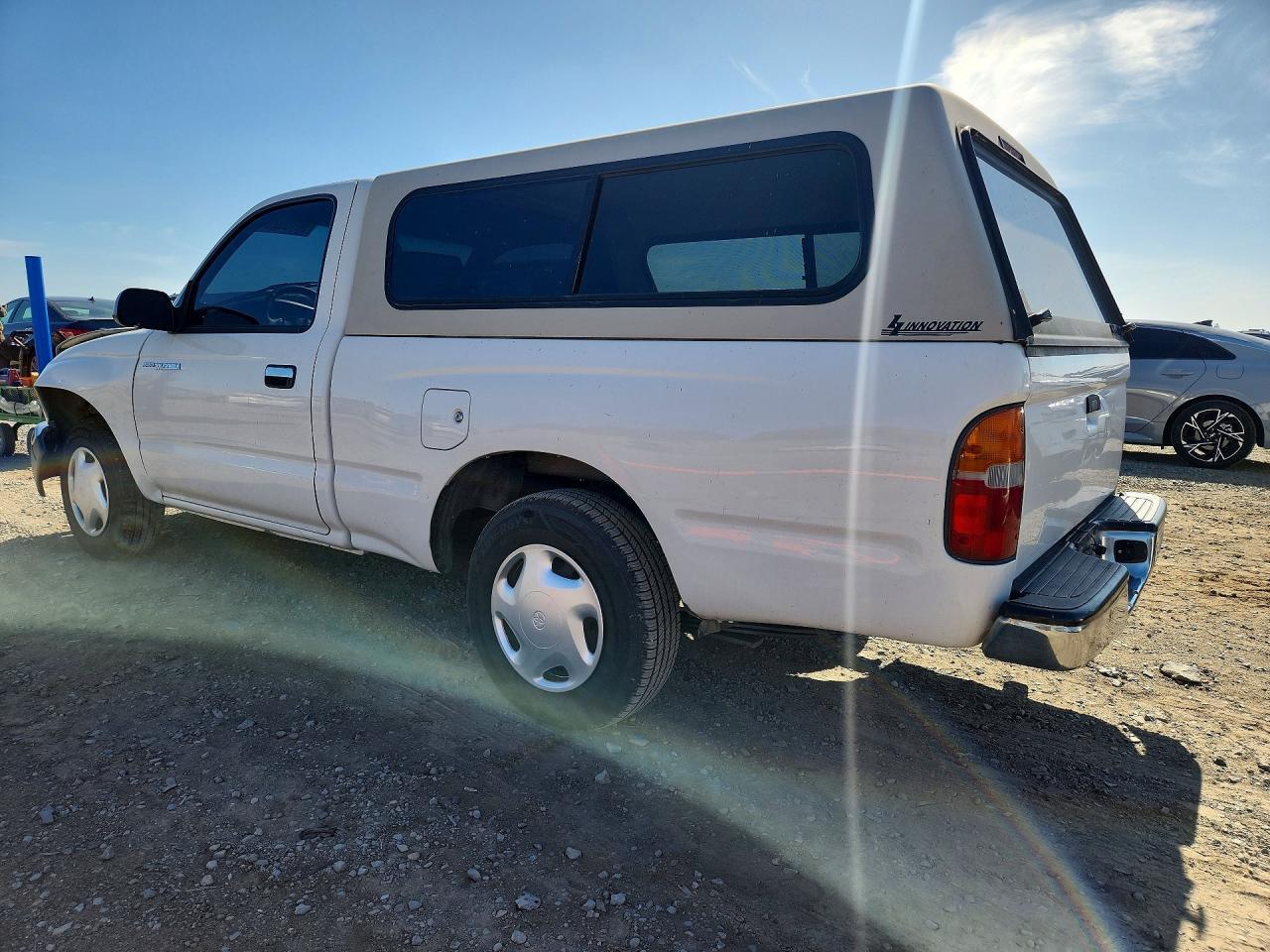2000 Toyota Tacoma Base