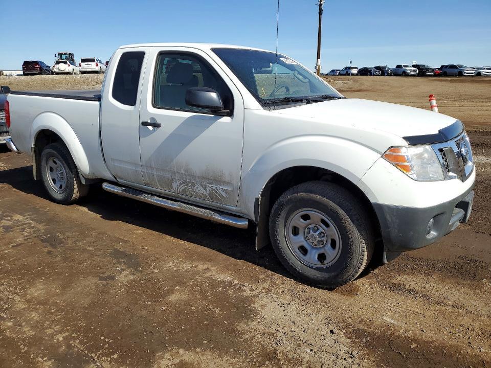 2013 Nissan Frontier s