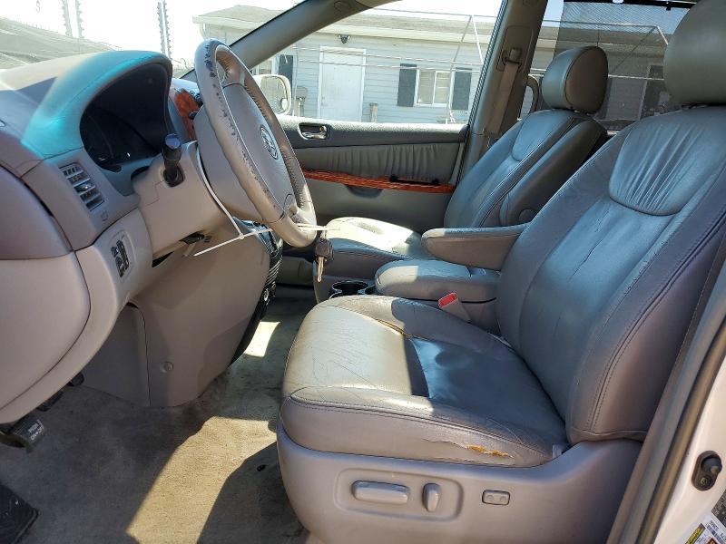 2007 Toyota Sienna xle 7-passenger