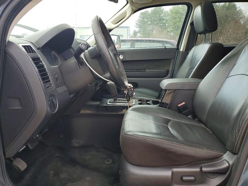 2011 Mazda Tribute i