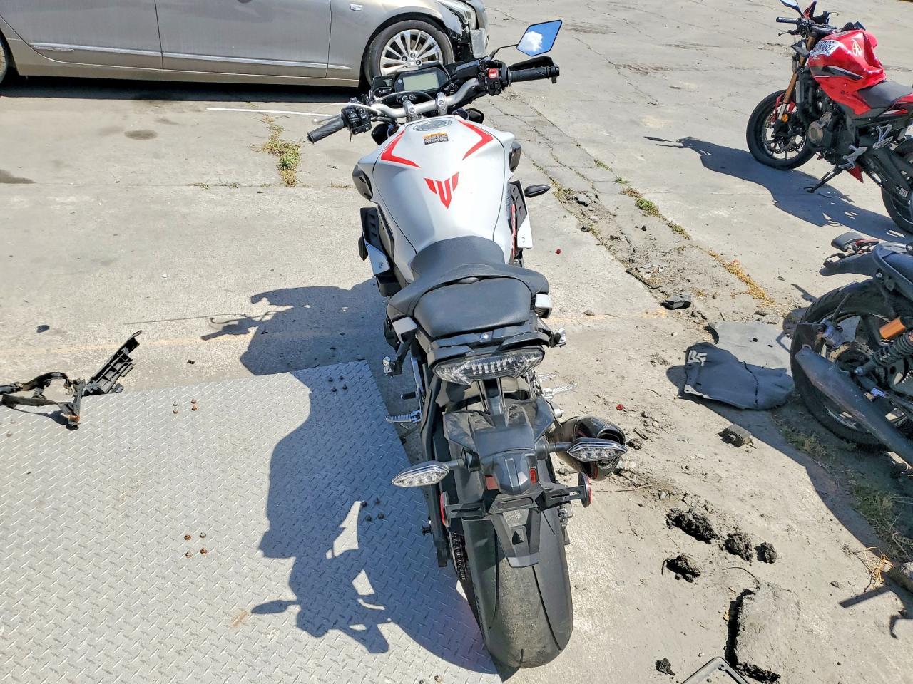 2019 Yamaha MTN1000 C