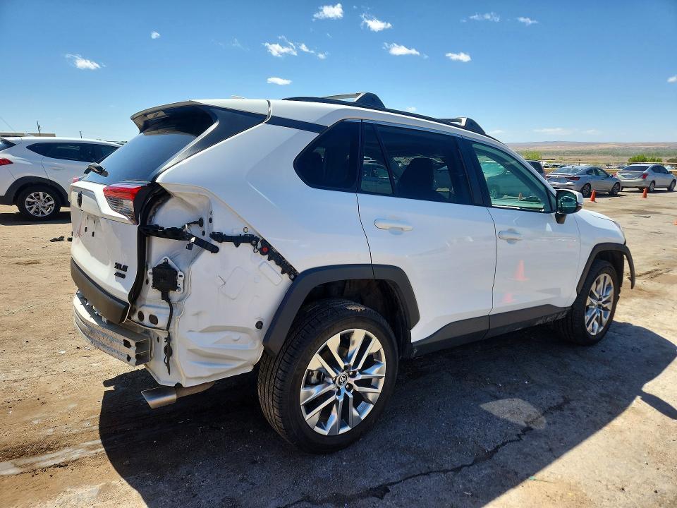 2020 Toyota Rav4 xle Premium