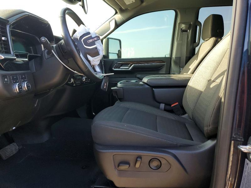 2024 GMC Sierra K2500 SLE