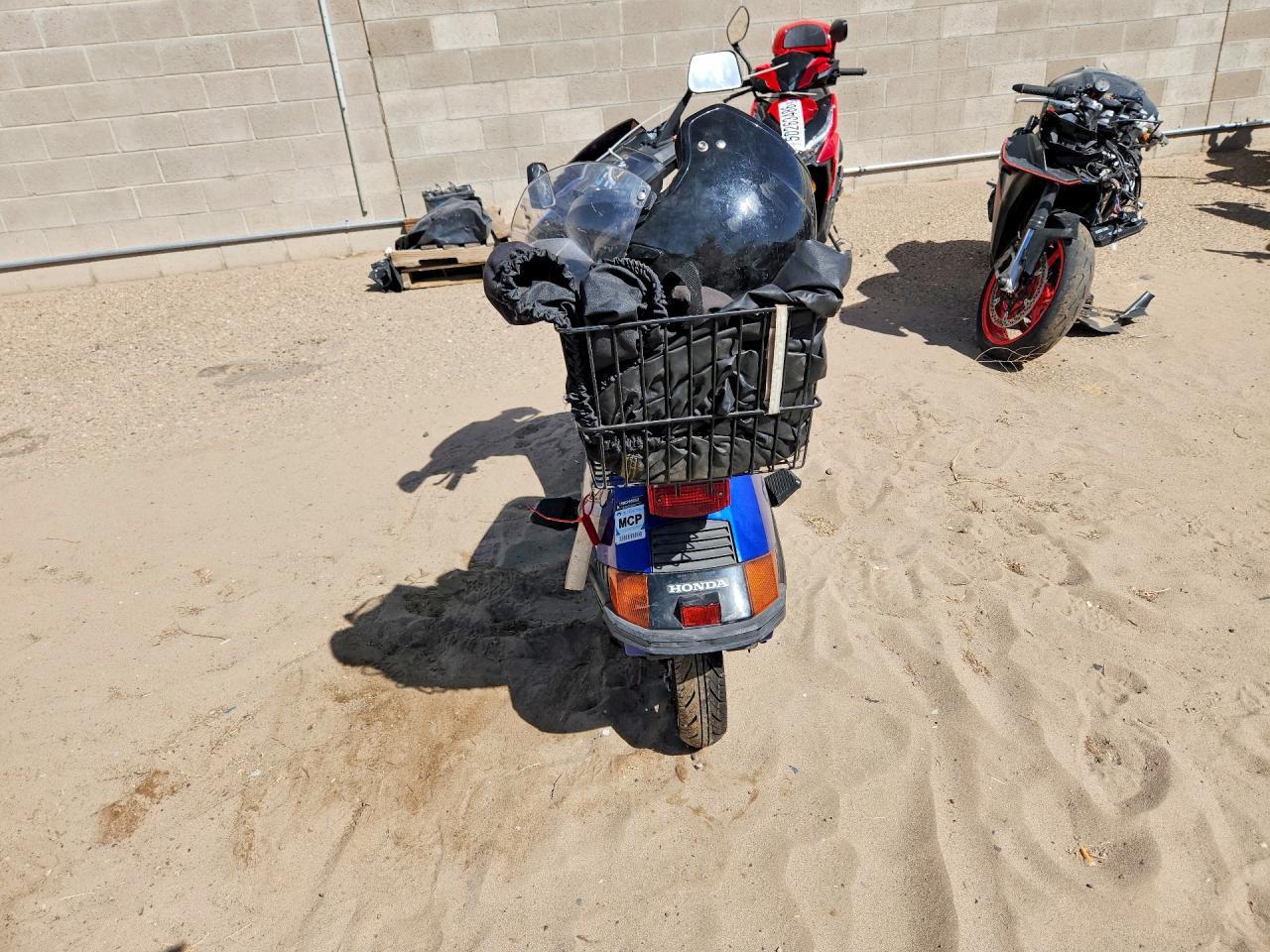 2006 Honda CHB