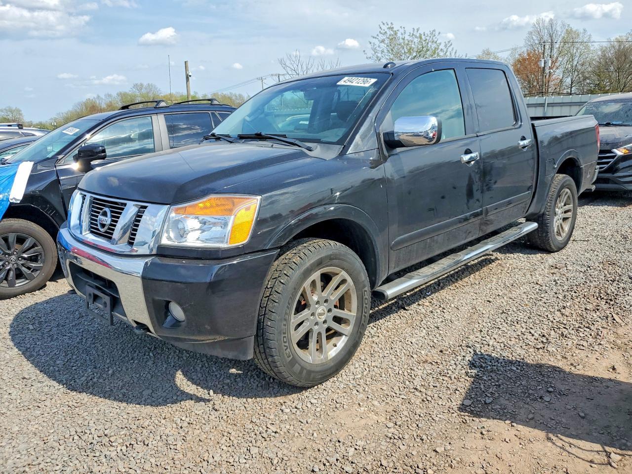 2014 Nissan Titan SL