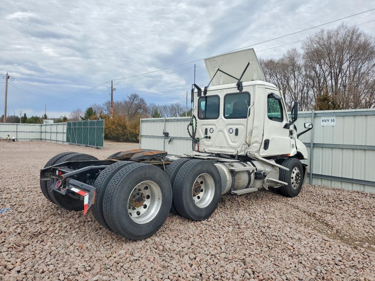 2025 Freigliner 2025 Freightliner Cascadia 116 Semi Truck