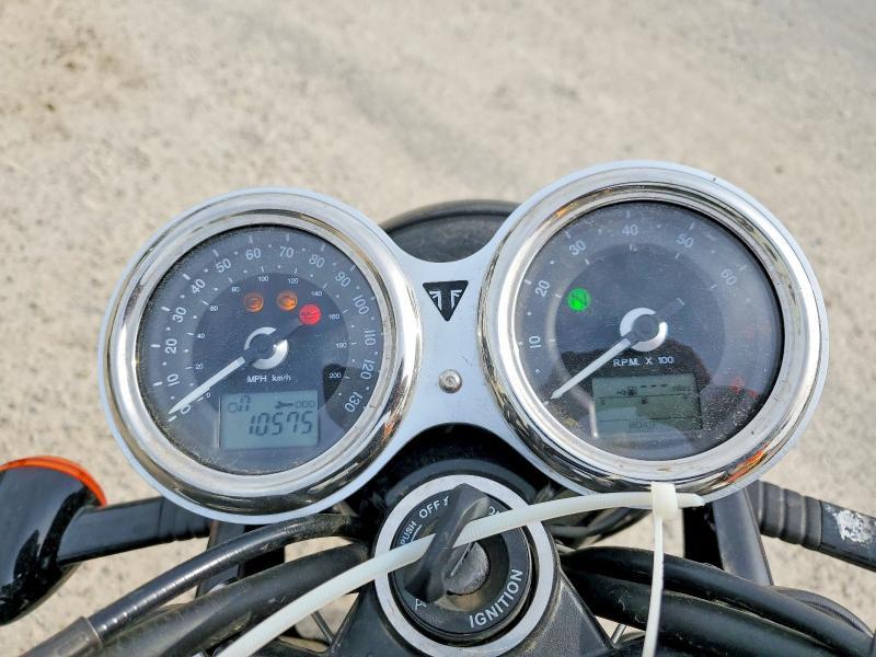 2017 Triumph Bonneville T120 Black