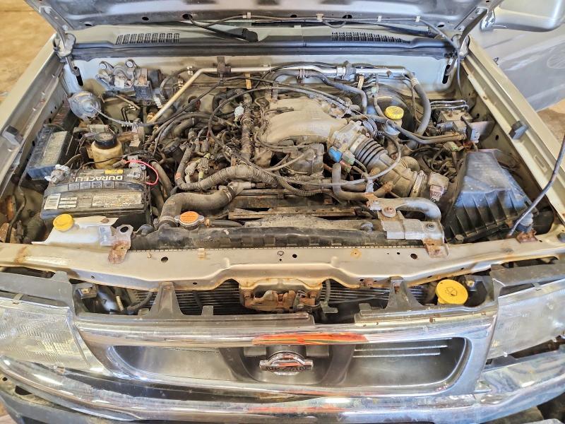 2000 Nissan Frontier XE