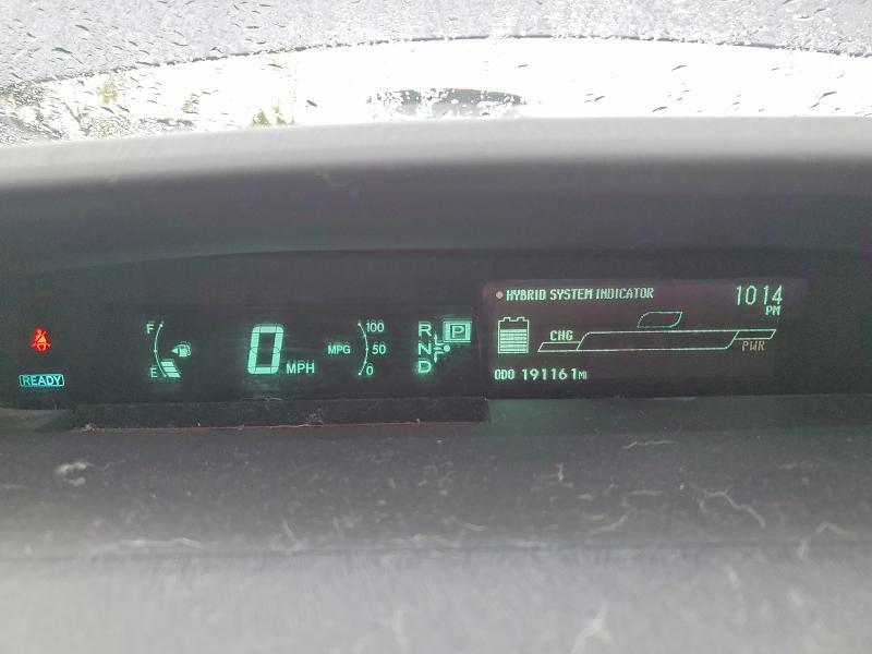 2010 Toyota Prius iii