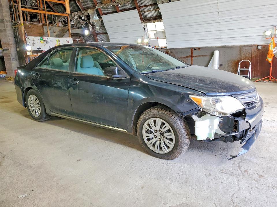 2012 Toyota Camry le