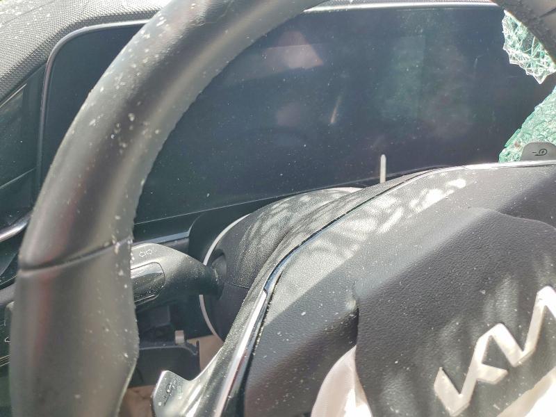 2023 KIA Niro Wind
