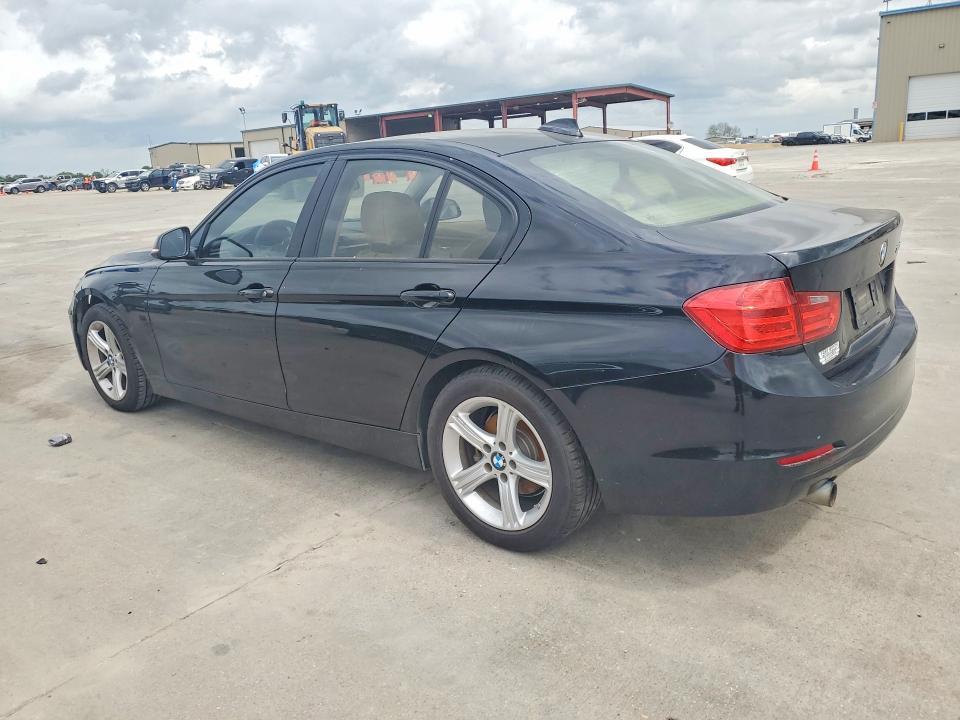 2014 BMW 320 i