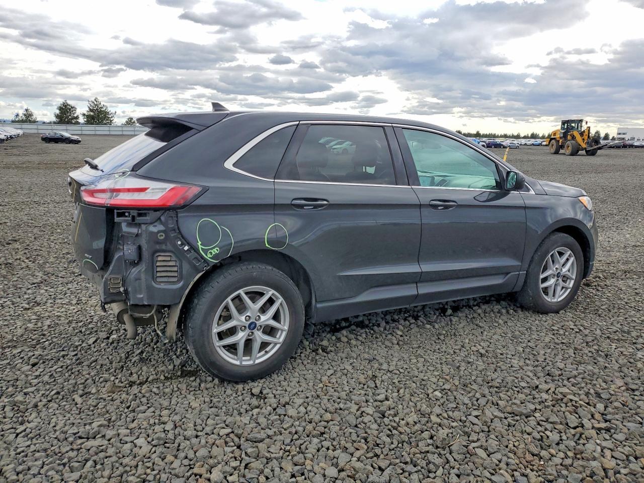 2021 Ford Edge sel