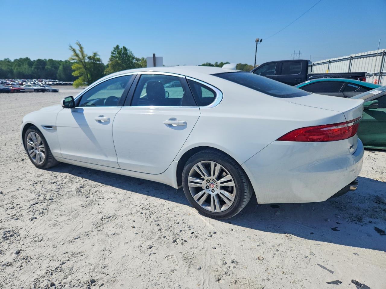 2017 Jaguar Xf Premium