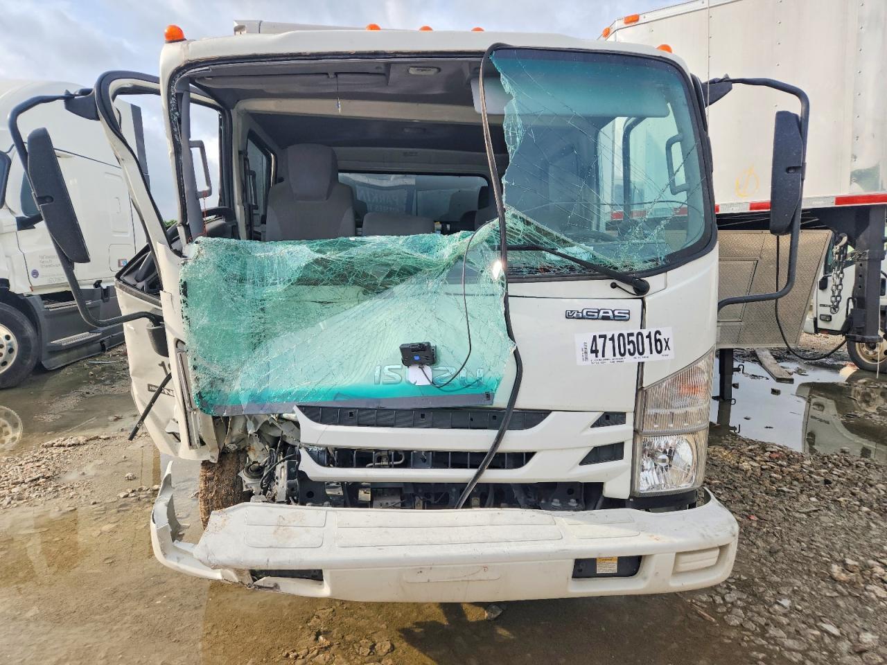2019 Isuzu NPR HD BOX Truck