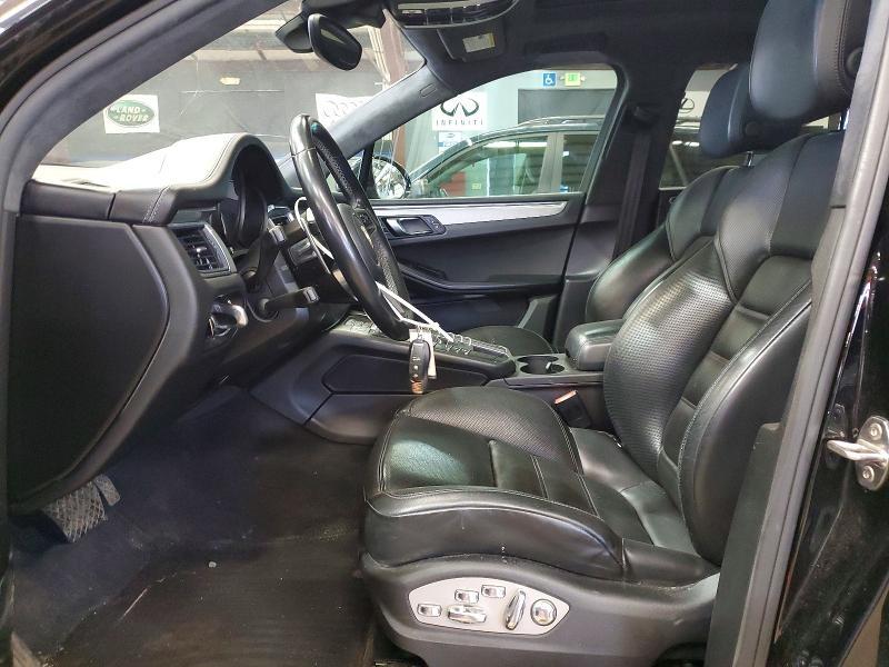 2018 Porsche Macan Turbo