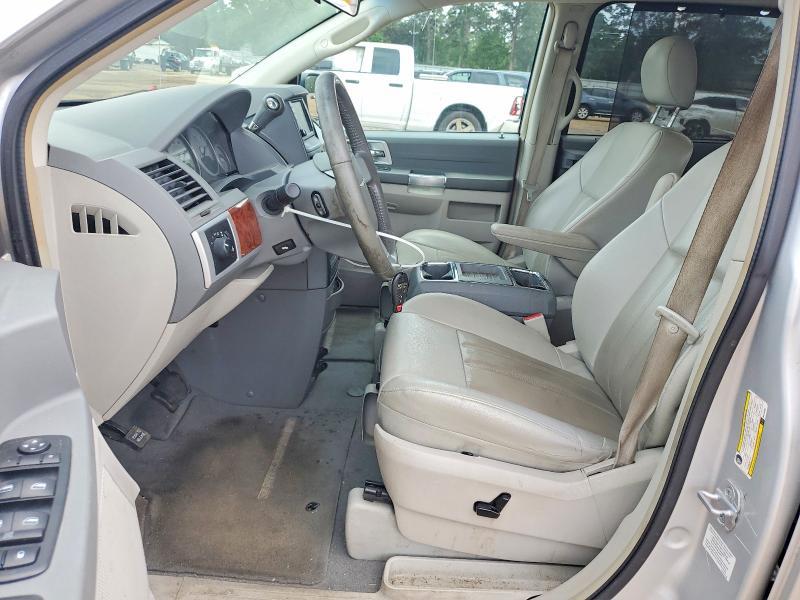 2008 Chrysler Town & Country Touring