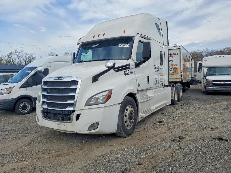 2023 Freigliner 2023 Freightliner Cascadia 126 Semi Truck