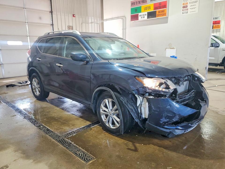 2016 Nissan Rogue sv