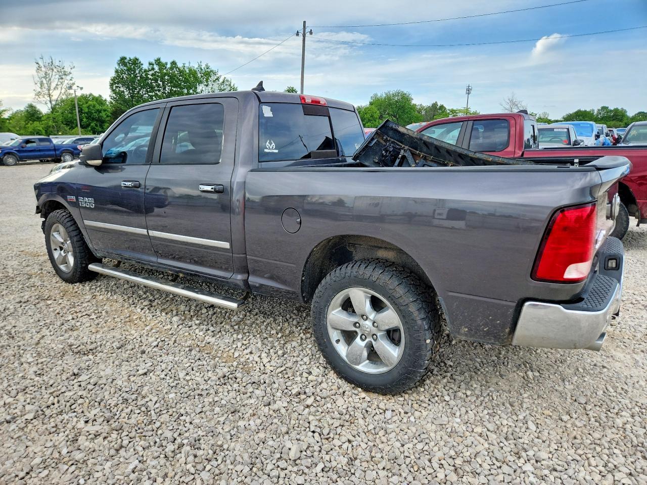 2015 Dodge RAM 1500 SLT