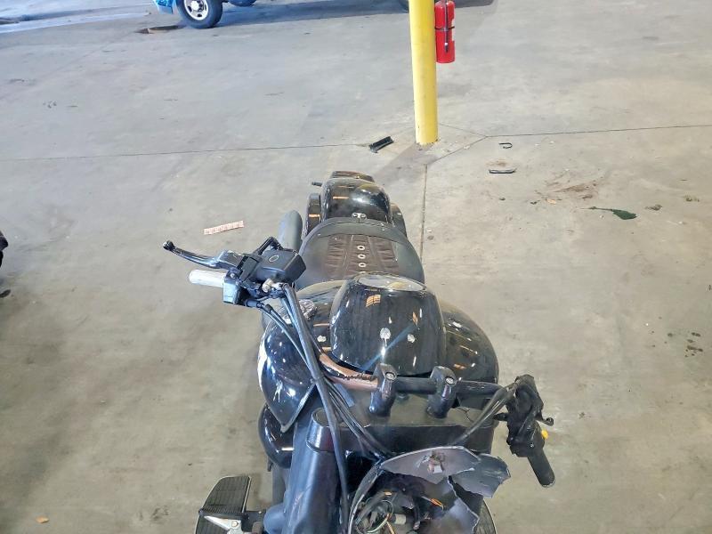 2019 Suzuki Vl1500 b
