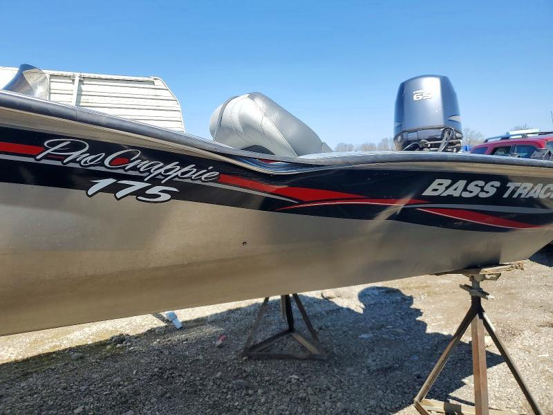 2010 Tracker Pro 175