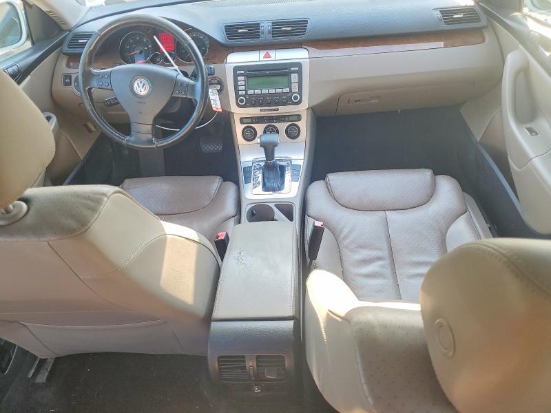 2008 Volkswagen Passat lux