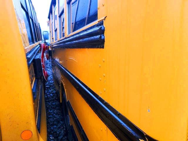 2011 Chev 2011 Collins Bantam G3500-school bus