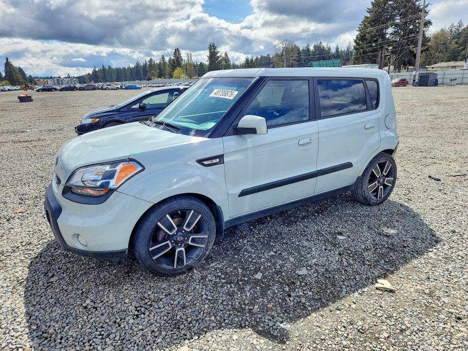 2010 KIA Soul +