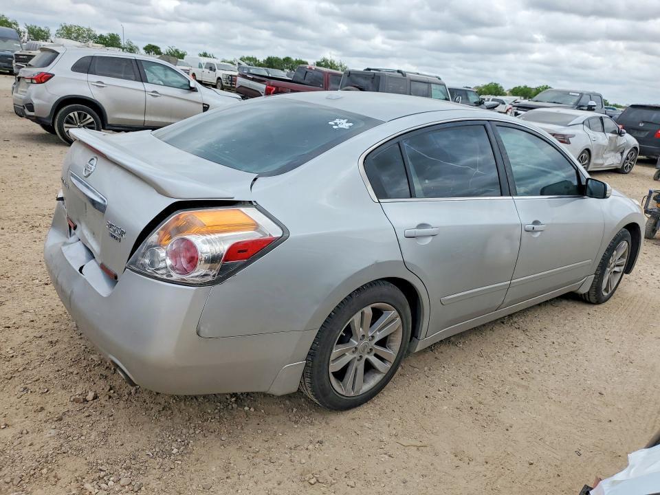 2012 Nissan Altima 3.5 sr