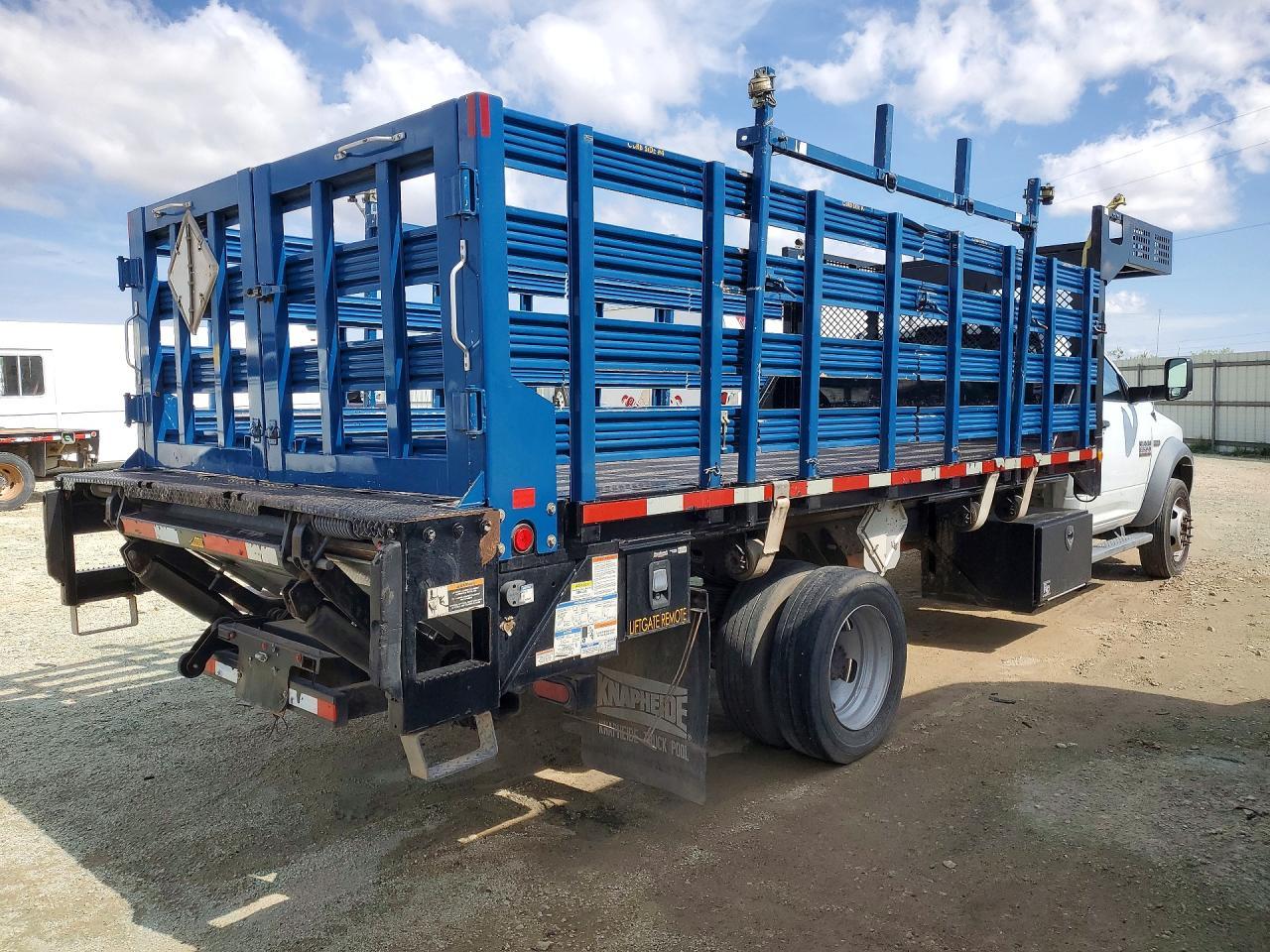 2017 Dodge RAM 5500 Flatbed Truck