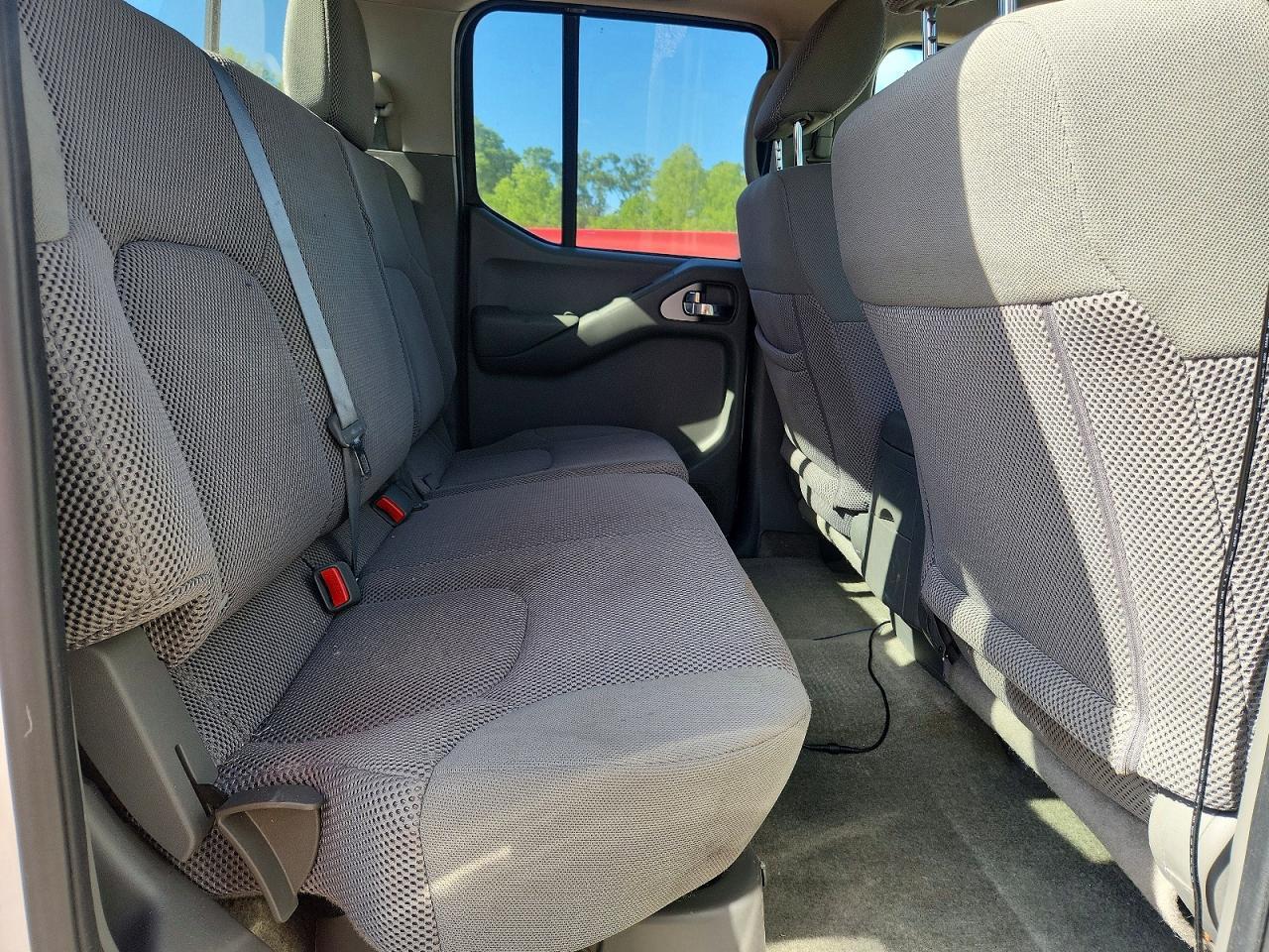 2017 Nissan Frontier SV