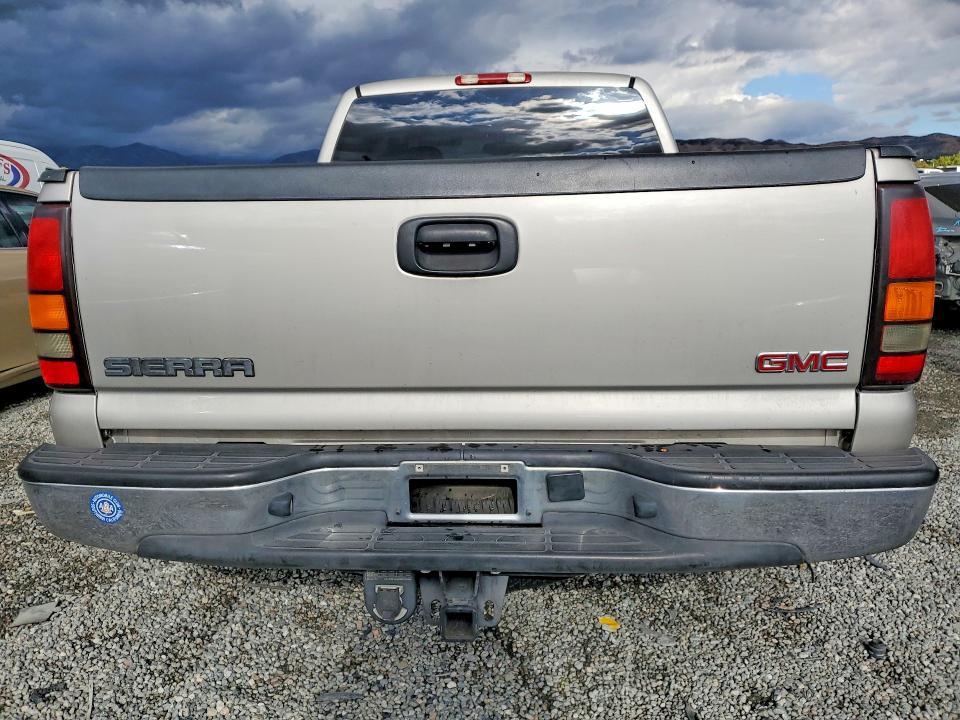 2005 GMC New Sierra C1500